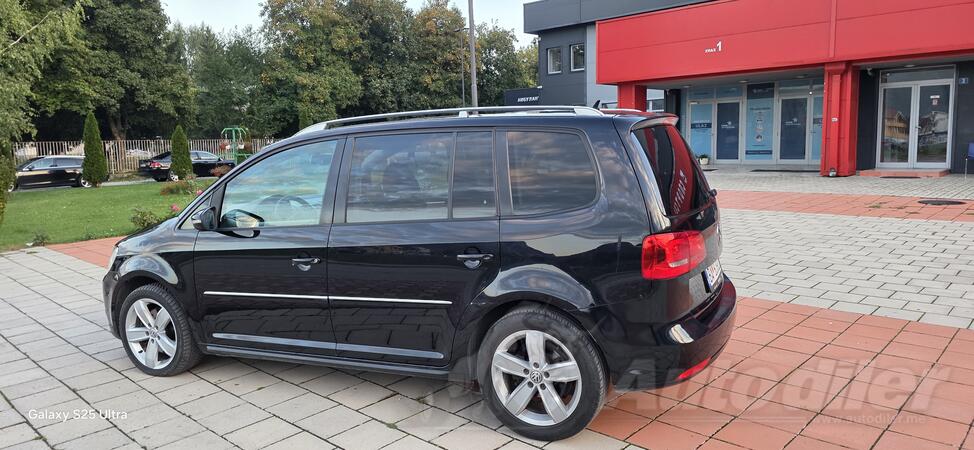 Volkswagen - Touran - 2.0