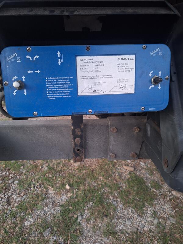 Mercedes Benz - hidraulicna rampa