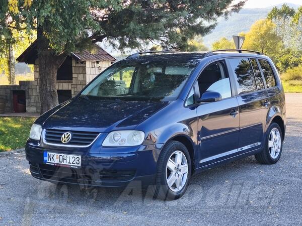 Volkswagen - Touran - 1.9 TDI (bxe)
