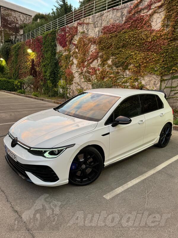 Volkswagen - Golf 8 - R Performance 4MOTION