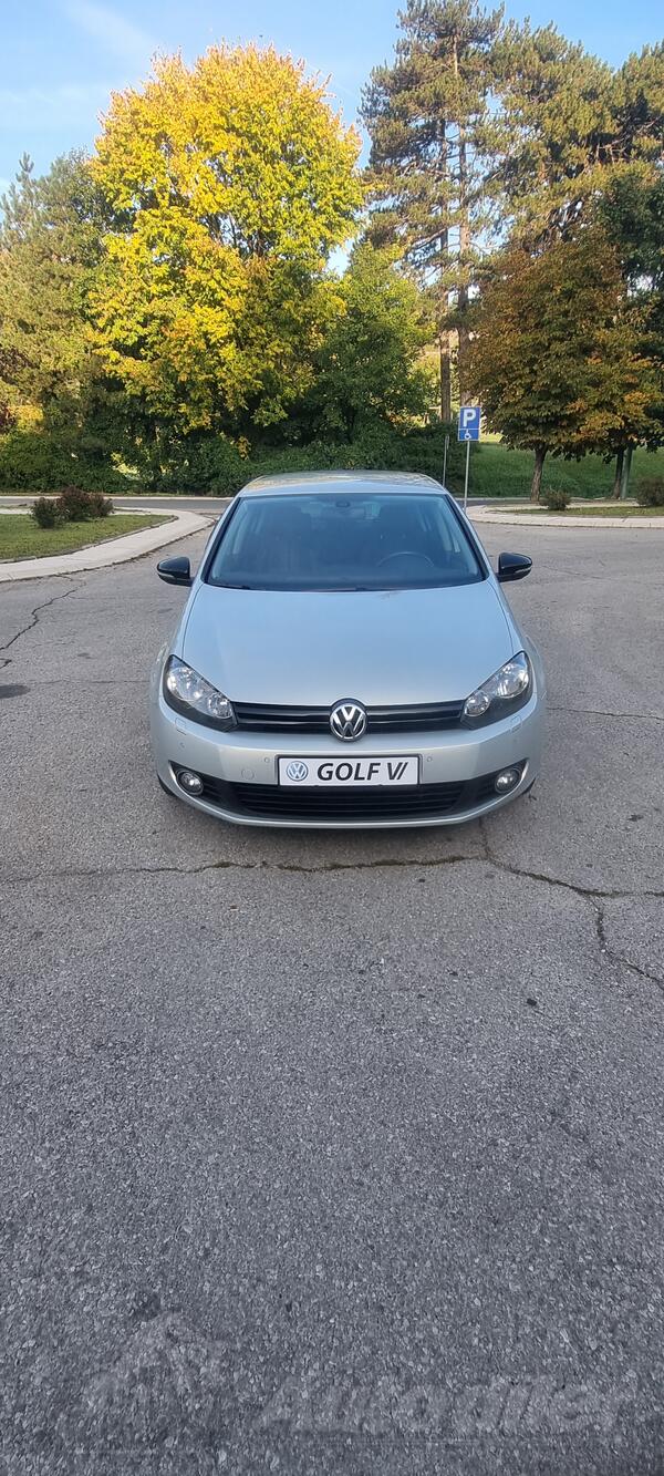 Volkswagen - Golf 6 - 1.6  TDI..77. KW. MATCH