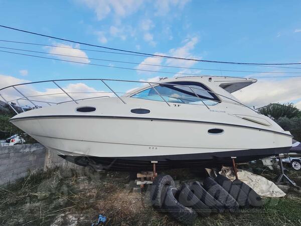 Sealine - Pleasure yacht