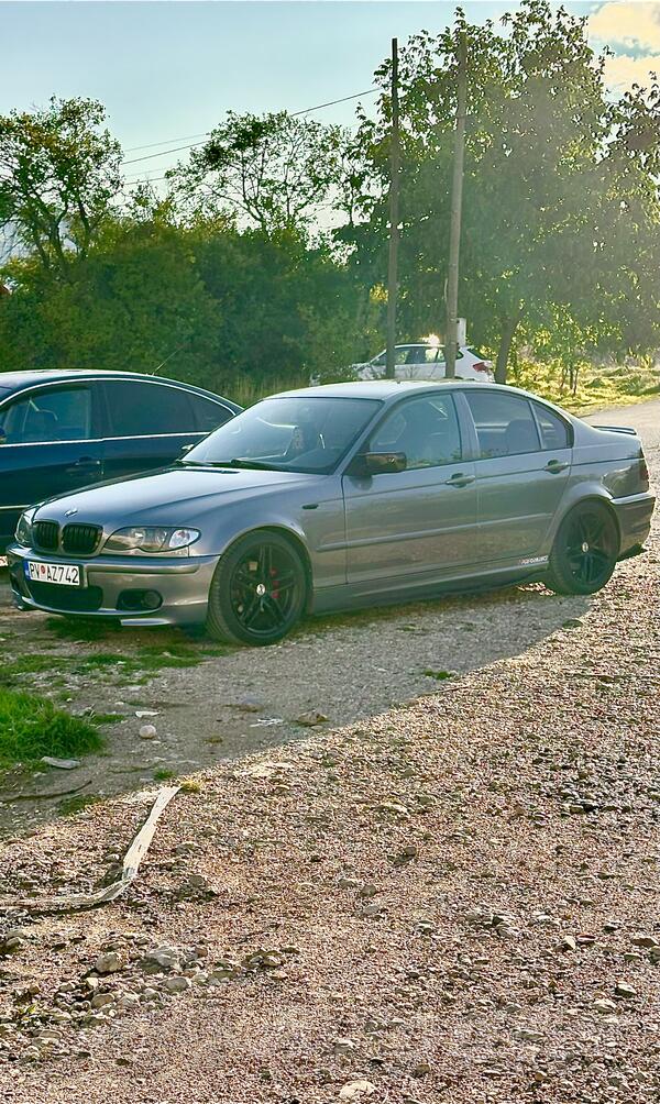 BMW - 320 - 320D