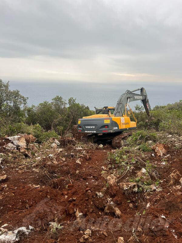 Volvo - ec240bnlc