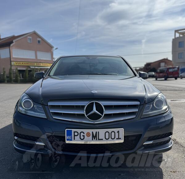 Mercedes Benz - C 220 - 2.2 TDI