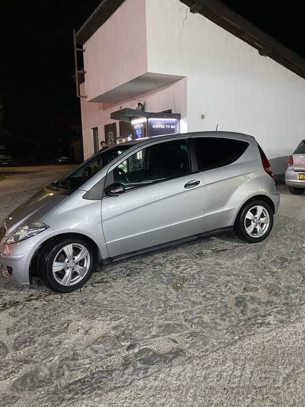 Mercedes Benz - A 180 - 2.0 80kw