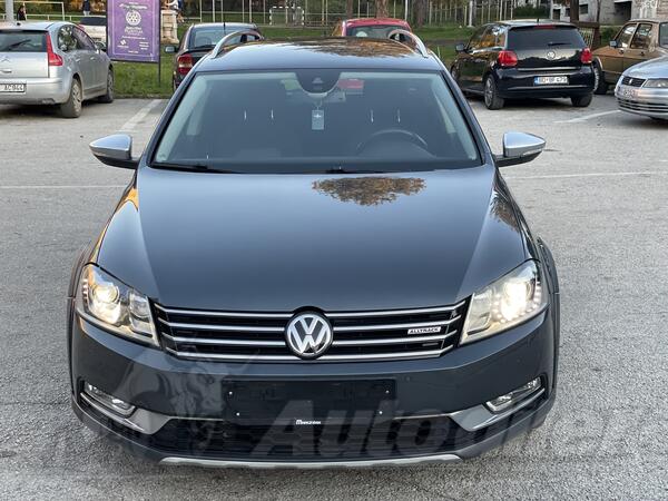 Volkswagen - Passat Alltrack - 2.0 TDI