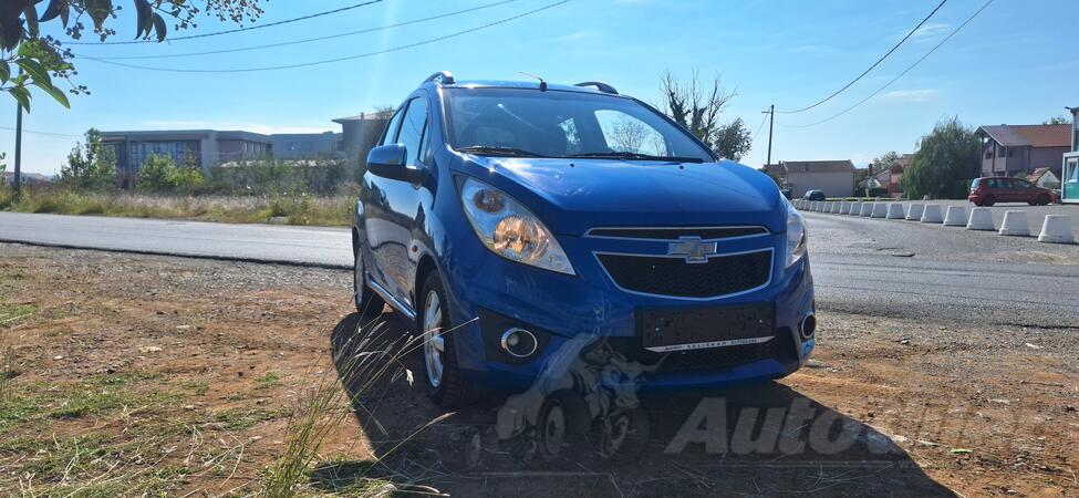 Chevrolet - Spark - 1.2