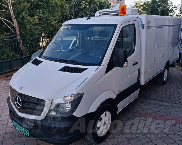 Mercedes Benz - Sprinter