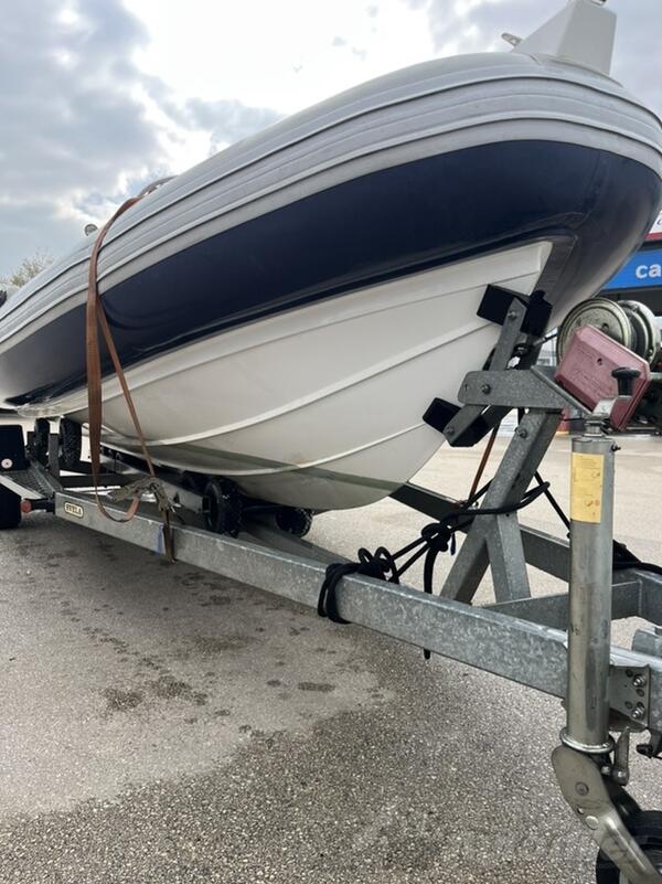 Bavaria - yamaha 150ks