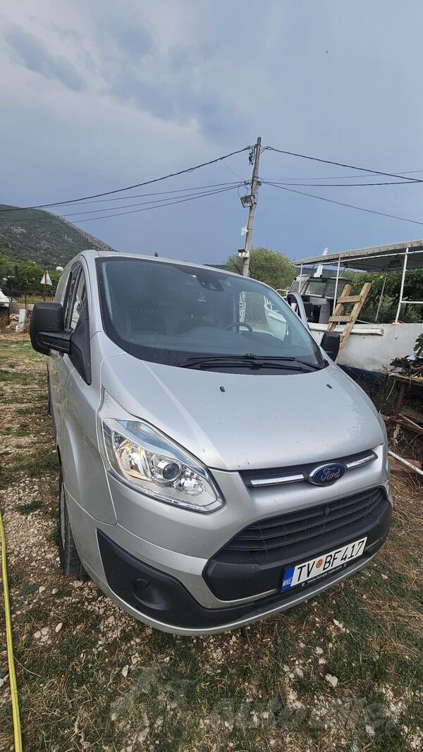 Ford - Transit custom