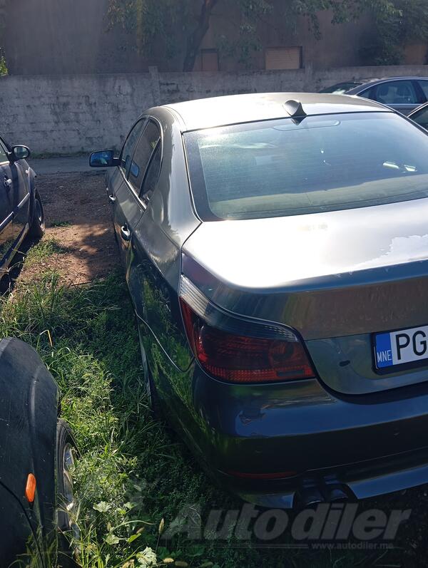 BMW - 525 - E 60 525 td