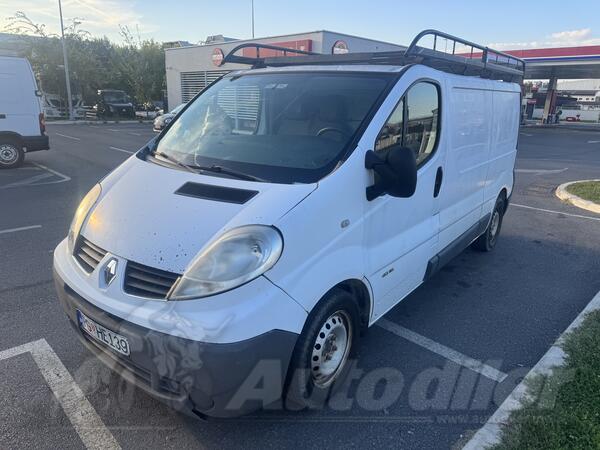 Renault - TRAFIC
