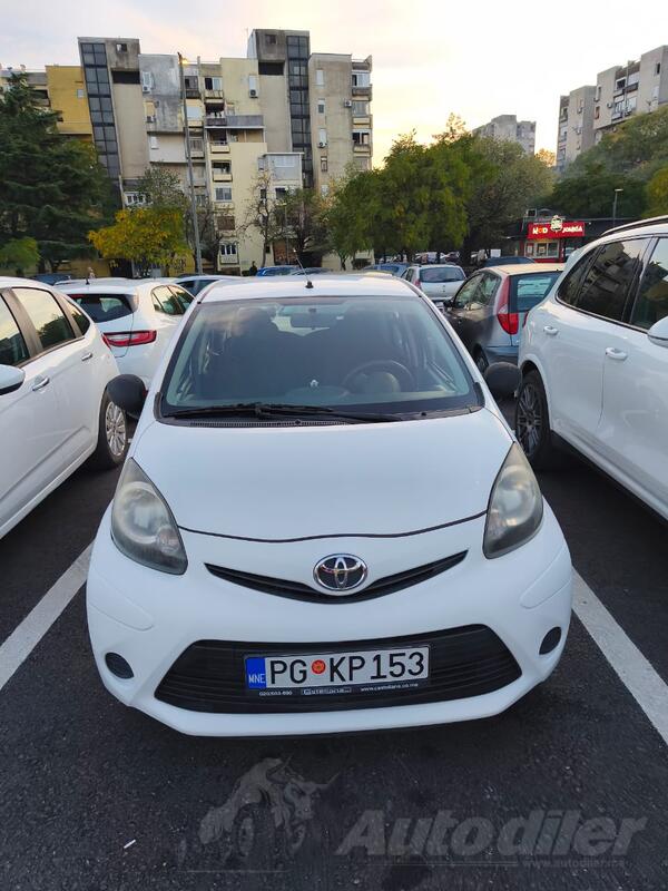 Toyota - Aygo - 1.0 VVT-I HB 5D M/T5 GO