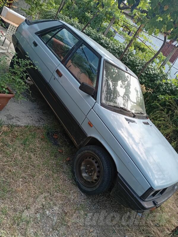 Renault - R 11 - 1.6 dizel