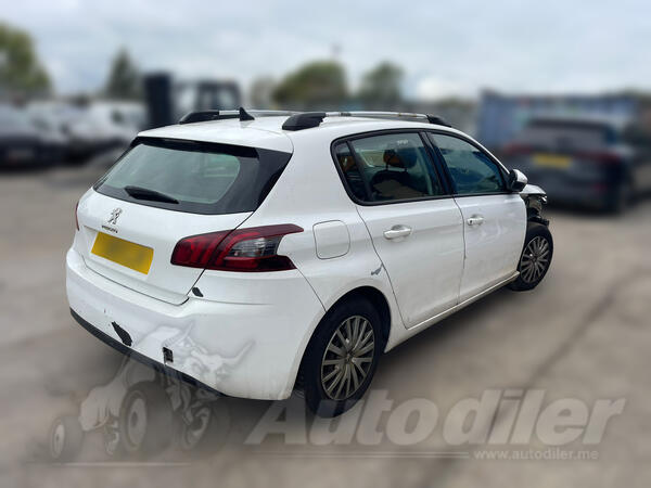 U djelovima Peugeot - 308