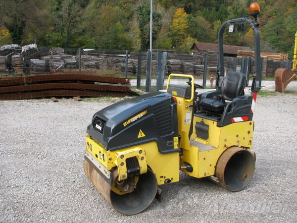 BOMAG - Valjak BOMAG BW100 SC-5