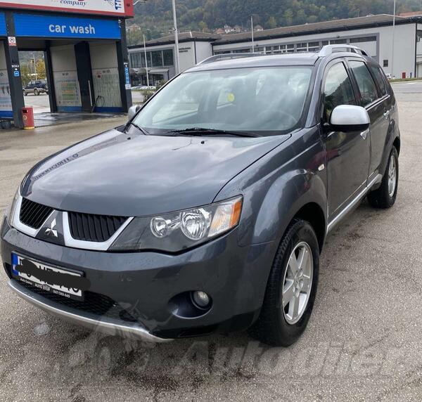 Mitsubishi - Outlander - 2.0 DID 4WD
