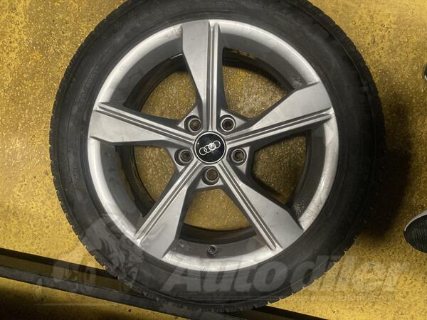 Fabričke felne i Dunlop gume