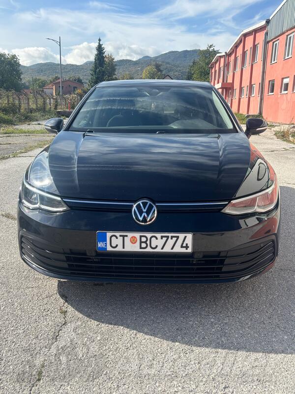 Volkswagen - Golf 8 - 2.0