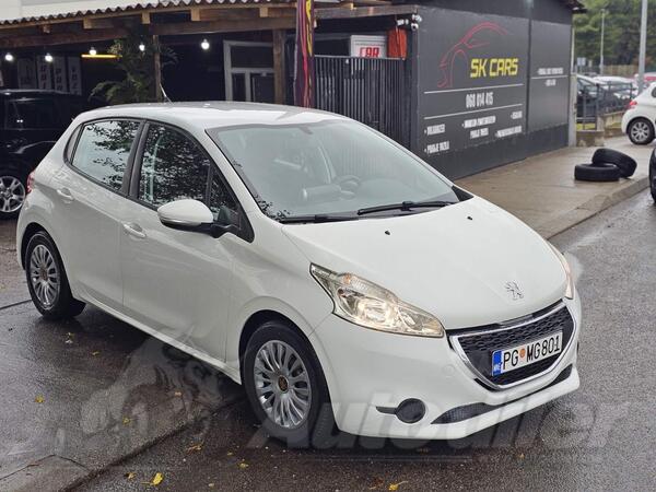 Peugeot - 208 - 1.6