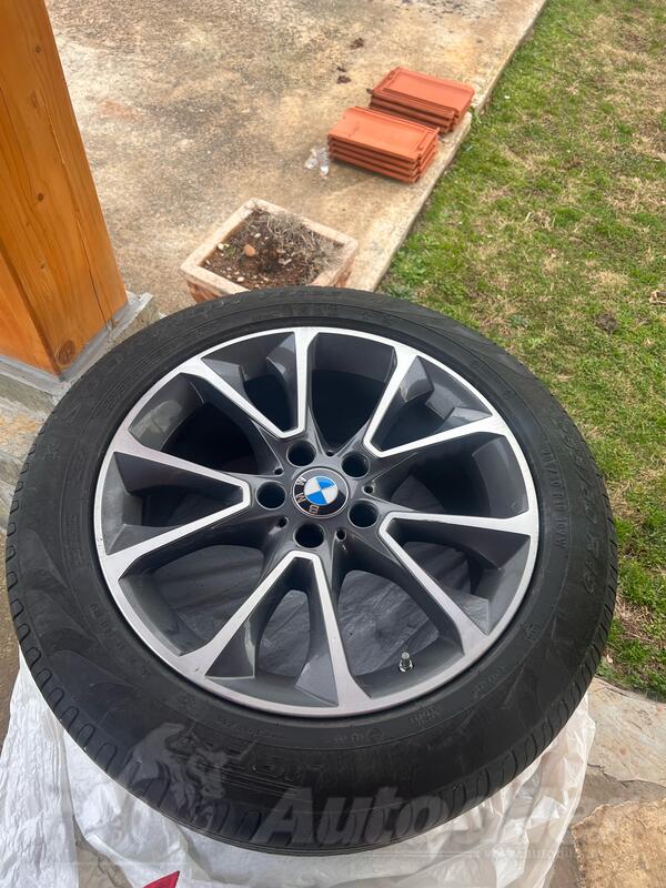 Ostalo felne i pirelli gume