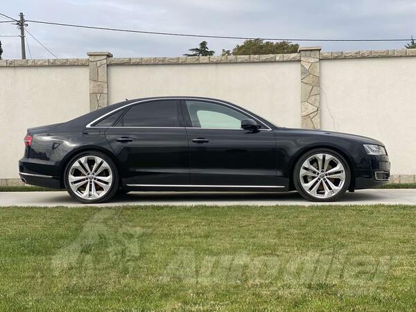 Audi - A8 - 3.0