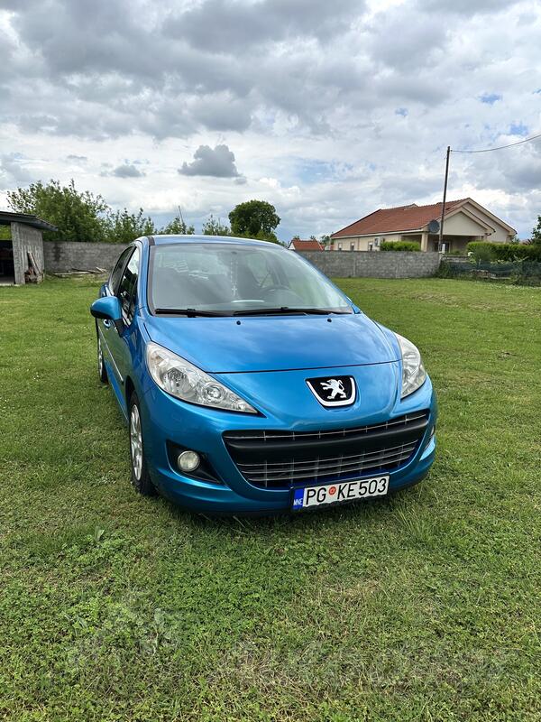 Peugeot - 207 - 1.6 HDI