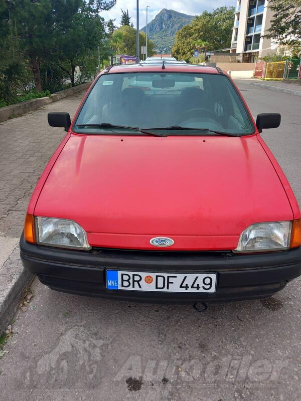Ford - Fiesta - 1,1 benzin
