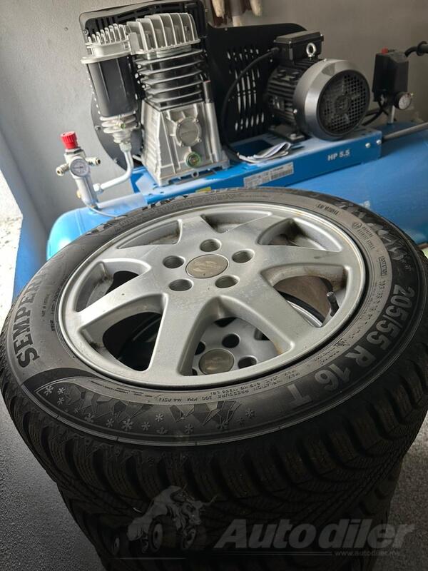 Fabričke felne i SEMPERIT gume