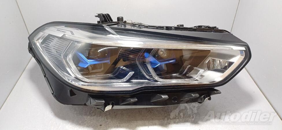 Desni far za BMW - X5    - 2018-2025