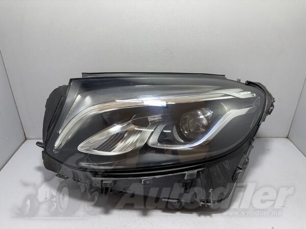 Lijevi far za Mercedes Benz - GLC 220    - 2016-2022
