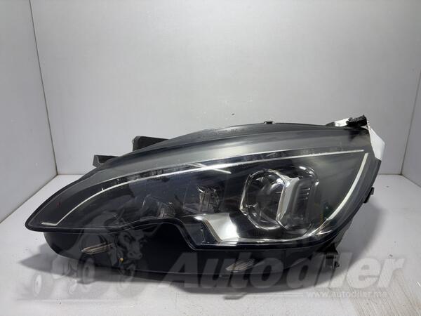 Lijevi far za Peugeot - 308    - 2013-2017