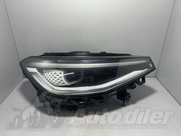 Desni far za Volkswagen - ID.4    - 2020-2025