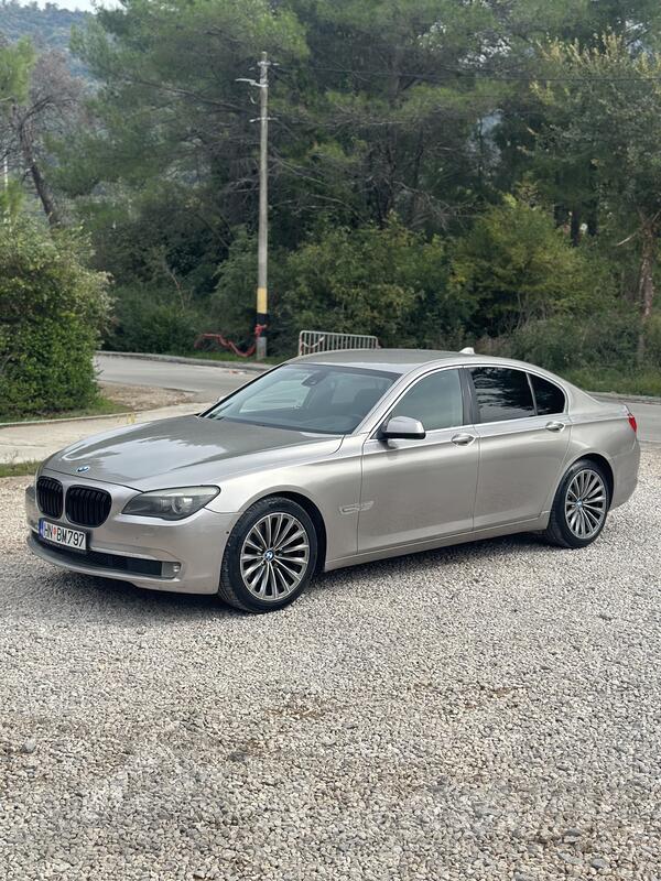 BMW - 730 - 3.0D