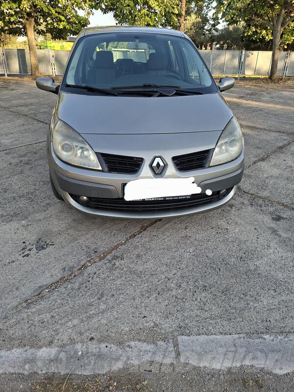 Renault - Scenic - 1.5