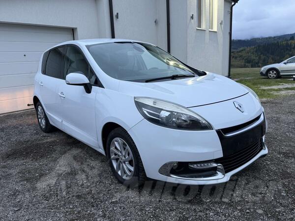 Renault - Scenic