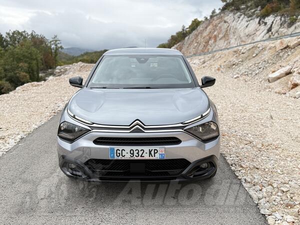 Citroen - C4 - 1.5BlueHDi Live Pack