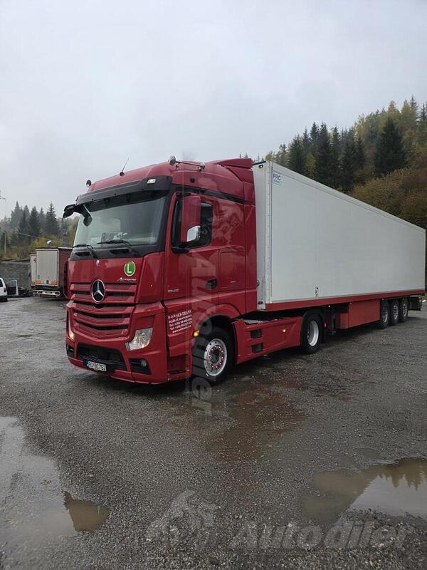 Mercedes Benz - 1845