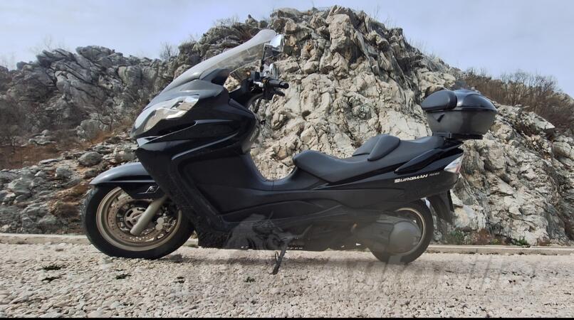Suzuki - burgman