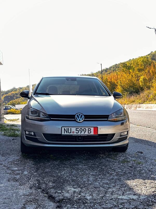 Volkswagen - Golf 7 - 2.0 Tdi