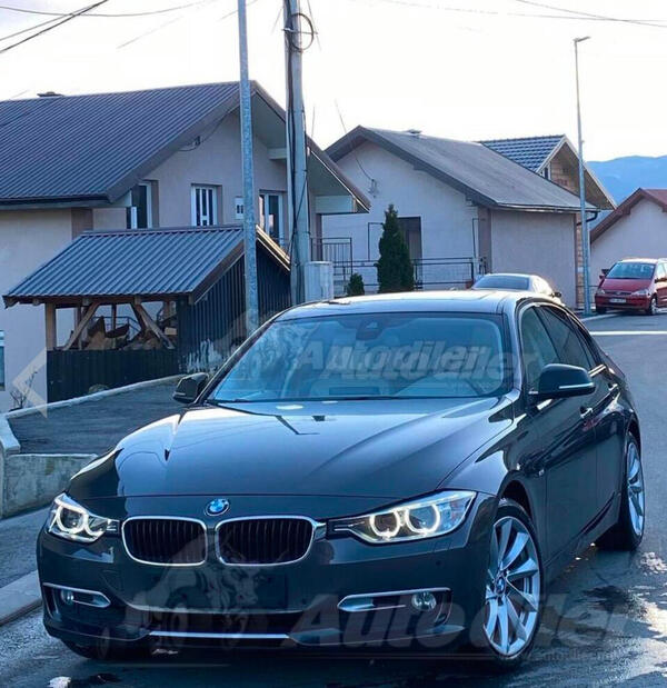 BMW - 320 - Modern