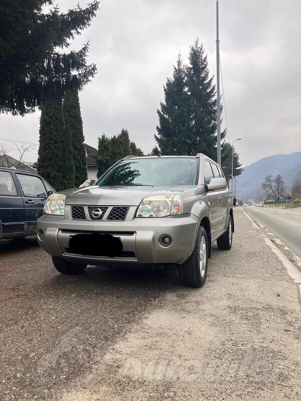 Nissan - X-Trail - 2.2