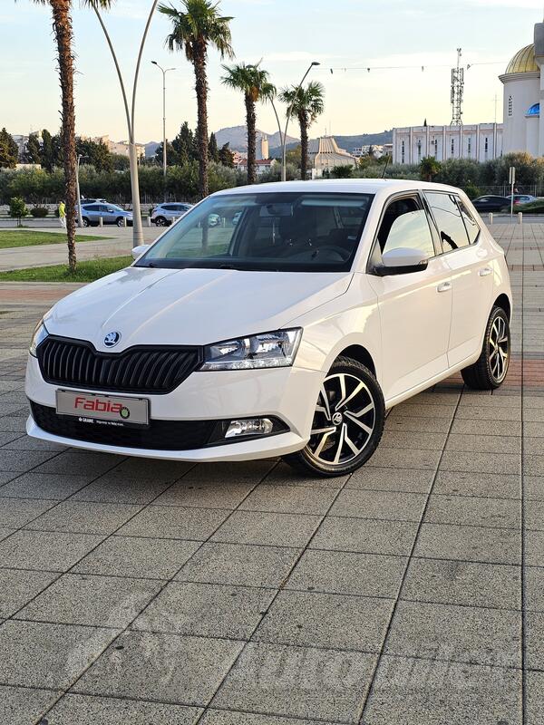 Škoda - Fabia - Sport 1.0i