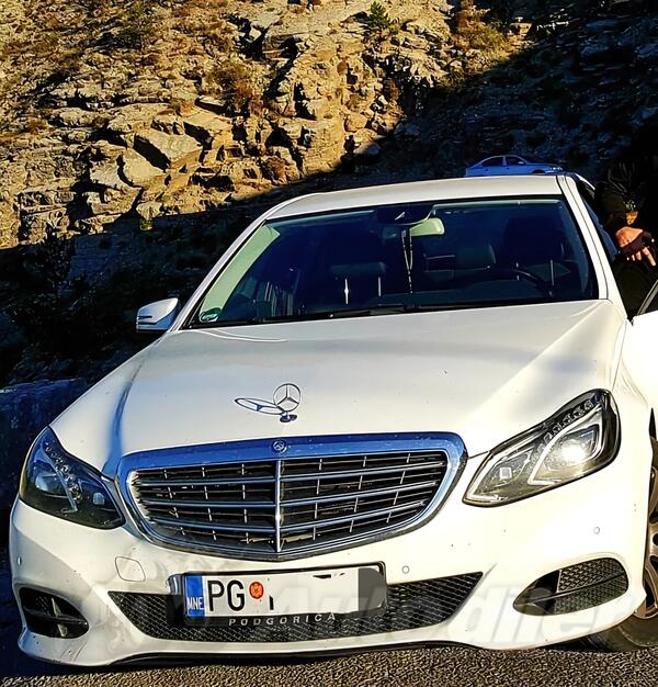 Mercedes Benz - E 250 - E 250