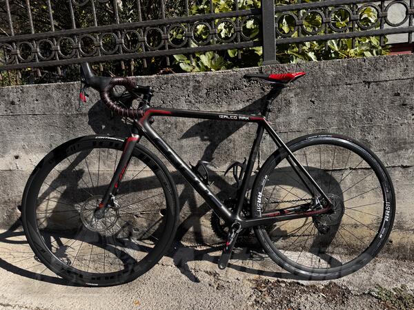 Focus - IZALCO MAX DISC RED