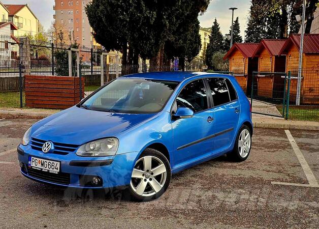 Volkswagen - Golf 5 - 1.9tdi