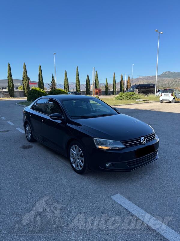 Volkswagen - Jetta - 1.6