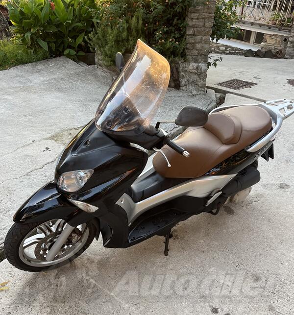 Yamaha - x-city