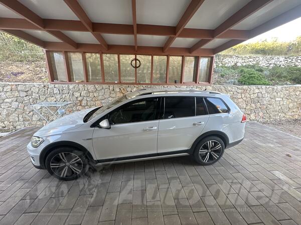Volkswagen - Golf 7 - Alltrack 2.0